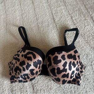 Victoria’s Secret Women’s Push Up Bra Cheetah Print Adjustable Straps